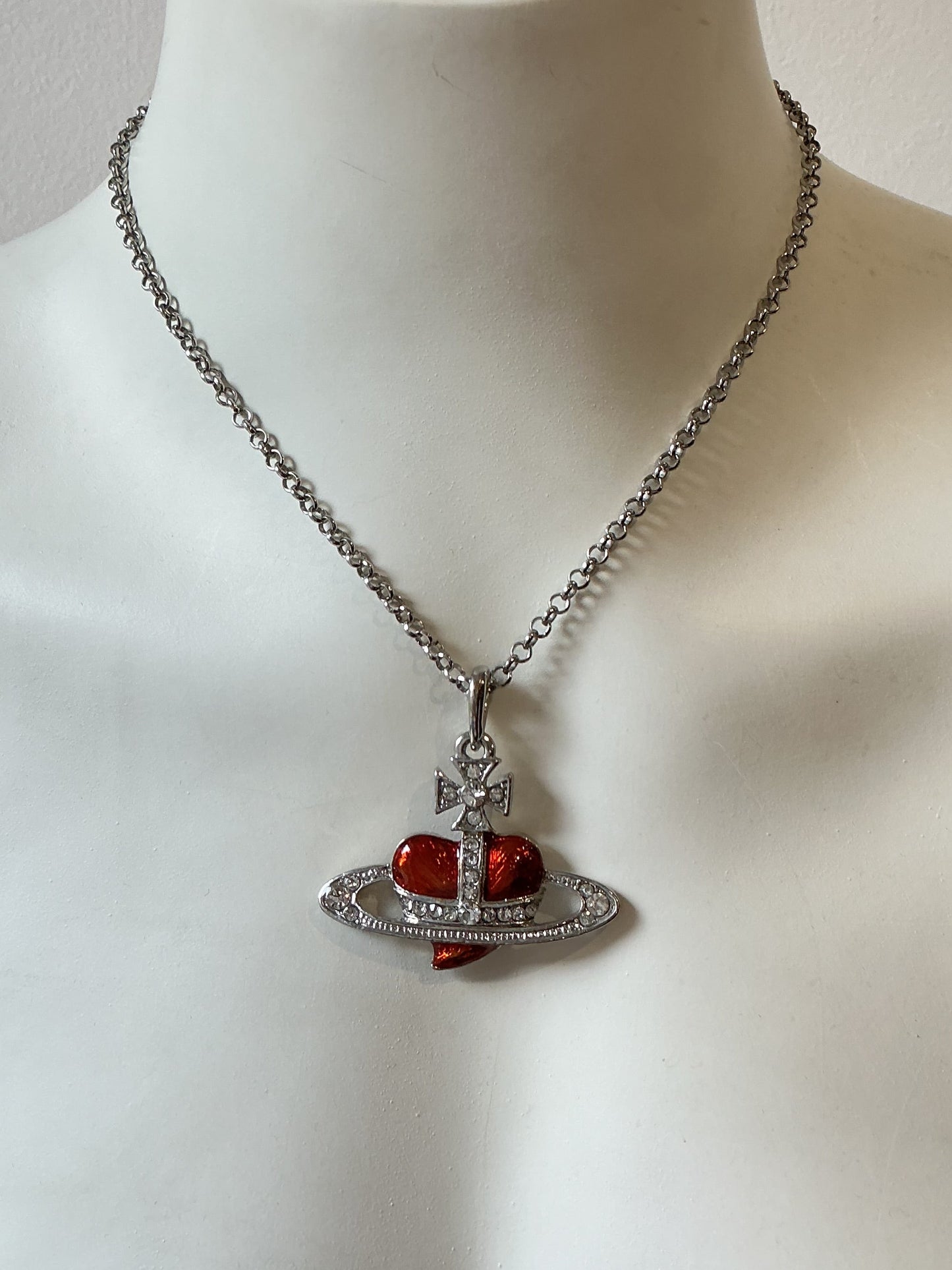 VIVIENNE WESTWOOD Diamante Heart Pendant Necklace (red enamel heart variation)