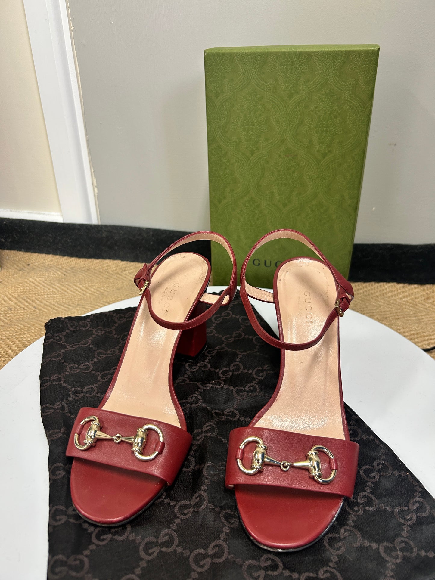 GUCCI horsebit ankle strap leather sandals in Rosso Ancora size 5