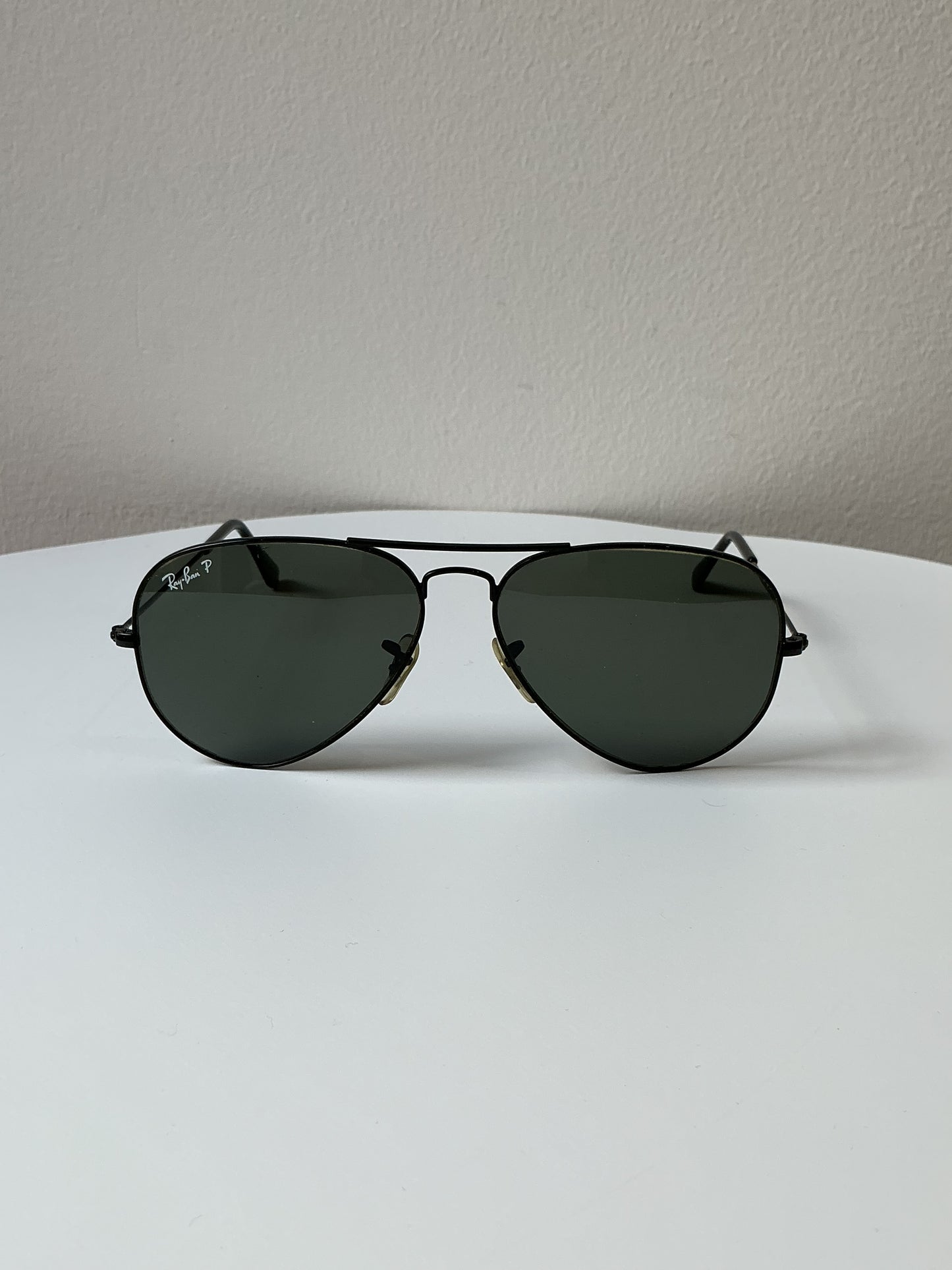 RAY-BAN Classic Aviator Sunglasses – Black/Green