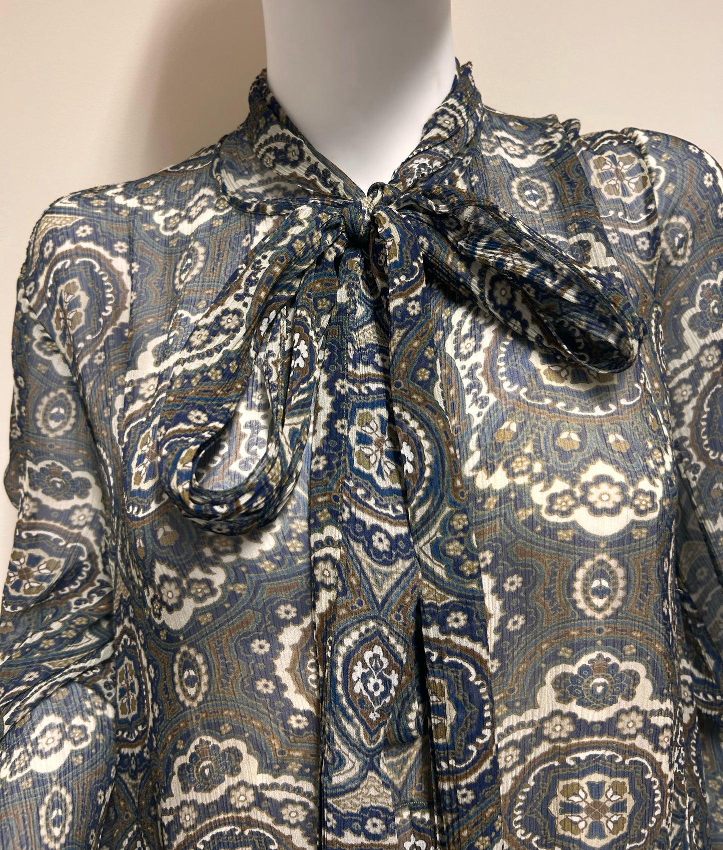 CHLOÉ Chiffon Lavallière Tunic Dress. XL Oversized