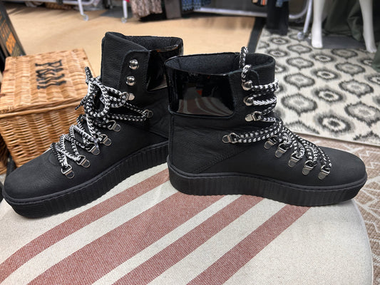 Shoe The Bear - Agda Boot